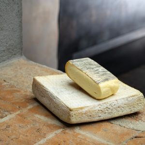Stracchino all'antica delle valli orobiche