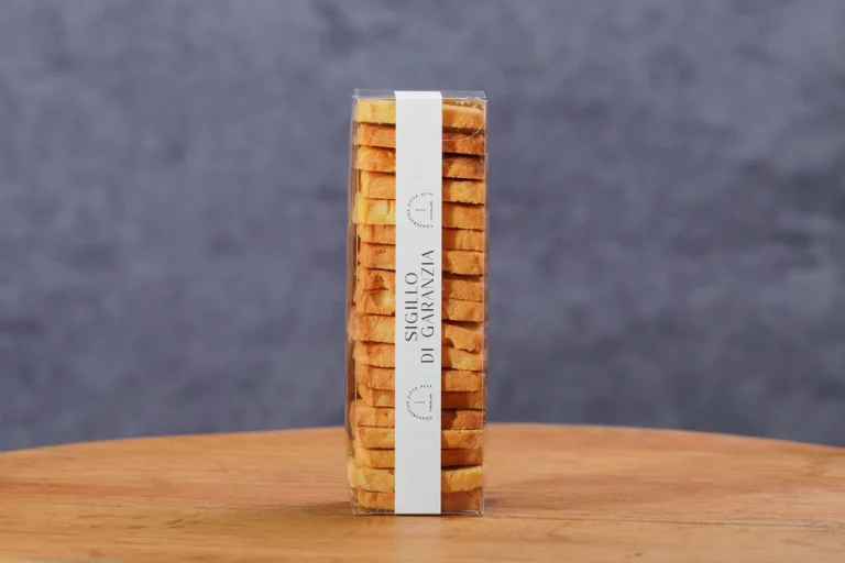 Biscotti bergamaschi artigianali alle mandorle fatti in casa | Il Circolino